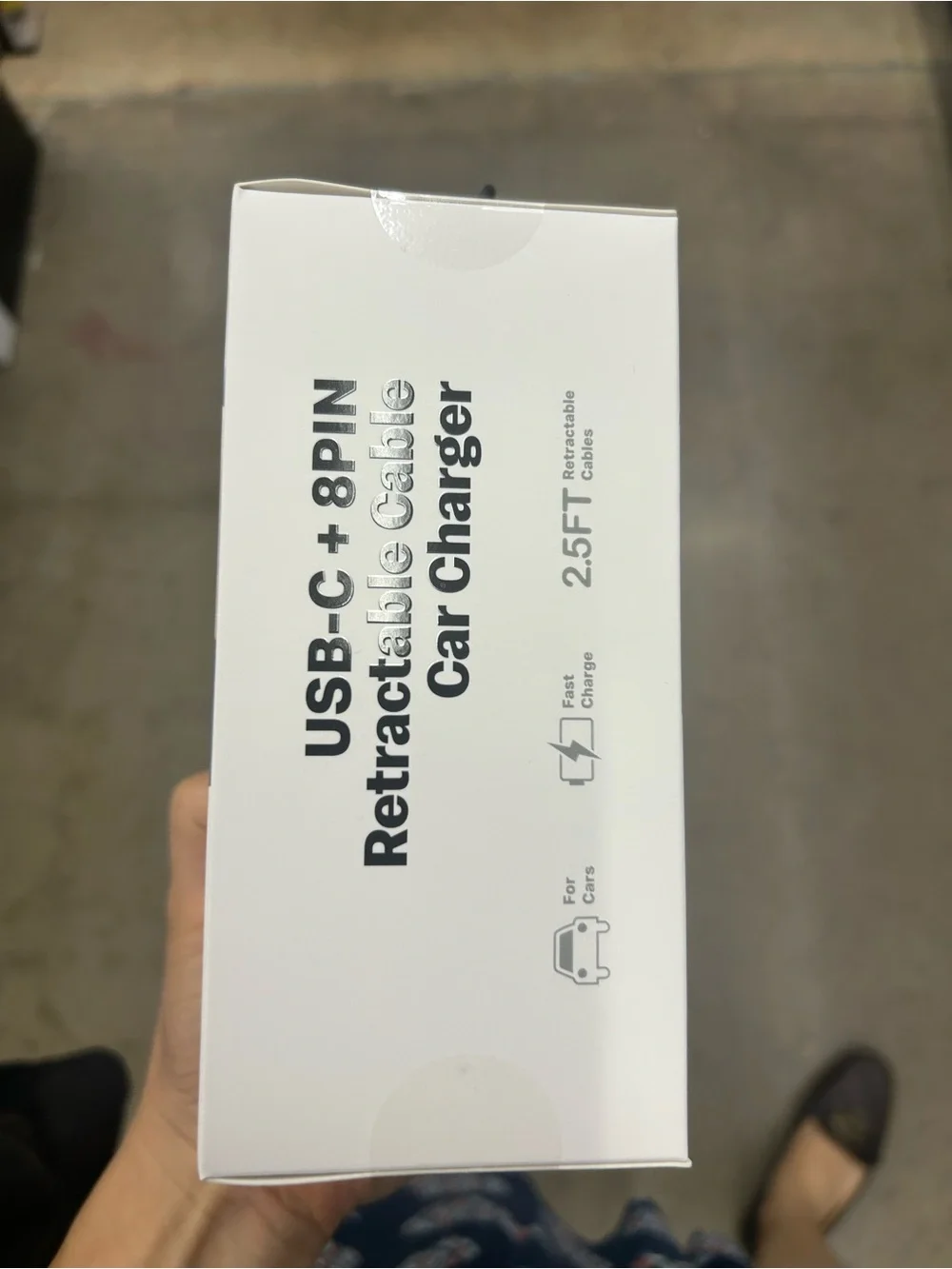 USB-C + 8PIN Retractable Cable Car Charger